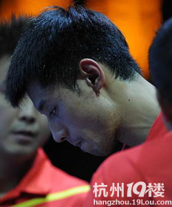 奧運(yùn)-馬龍2分張繼科1-3波爾 男乒3-1德國進(jìn)決賽