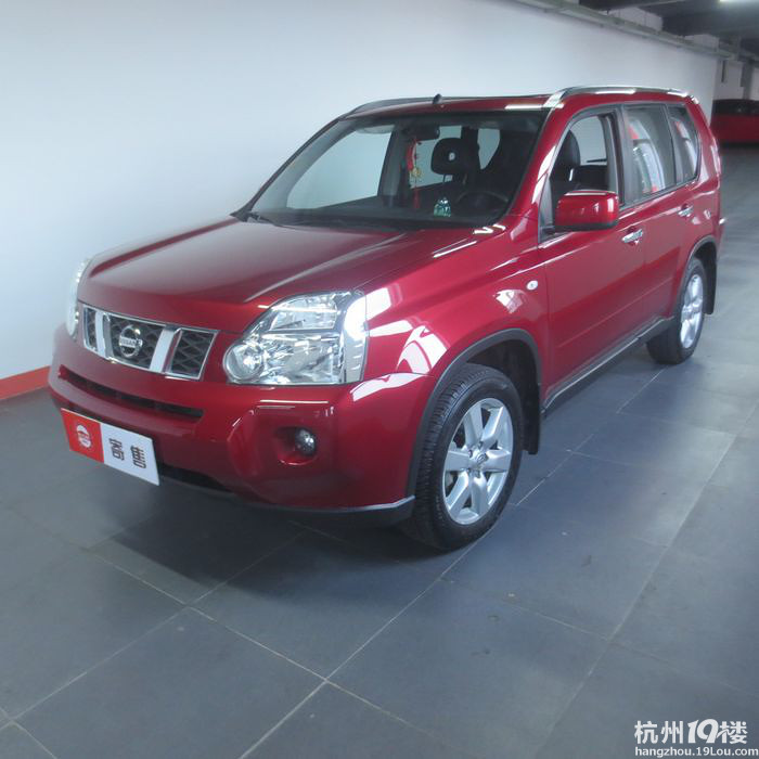 南京 尼桑奇骏 2011年3月 2.5 手自一体 红色-二