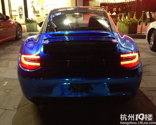r911YE260R330