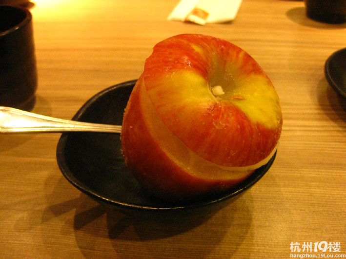 O(∩_∩)O香港游玩，分享那里的美食！