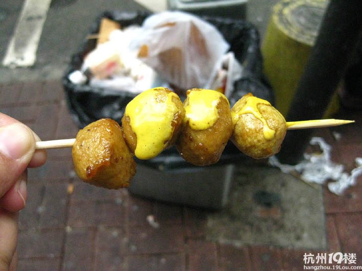 O(∩_∩)O香港游玩，分享那里的美食！