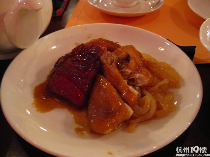 O(∩_∩)O香港游玩，分享那里的美食！