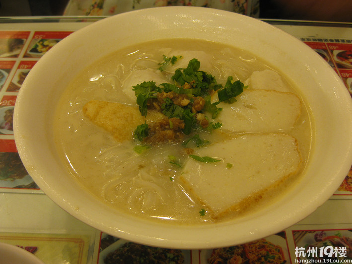 O(∩_∩)O香港游玩，分享那里的美食！