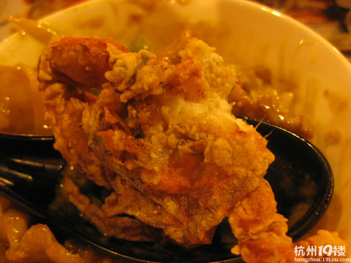 O(∩_∩)O香港游玩，分享那里的美食！