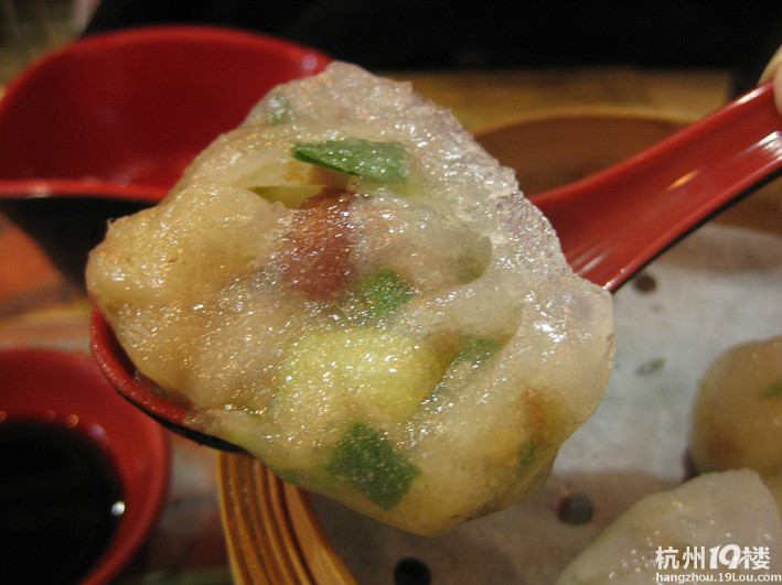 O(∩_∩)O香港游玩，分享那里的美食！