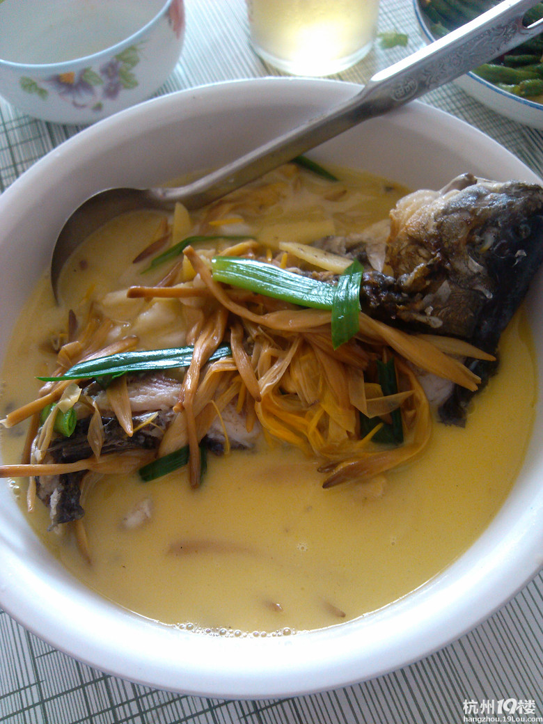 农村<em>辣妹子</em>,晒晒自己的家乡,以及辣到流眼泪的