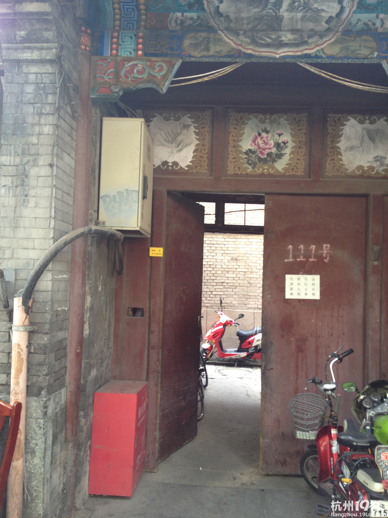 [5隊(duì)]蟄伏了很久,來(lái)個(gè)深度胡同美食集吧
