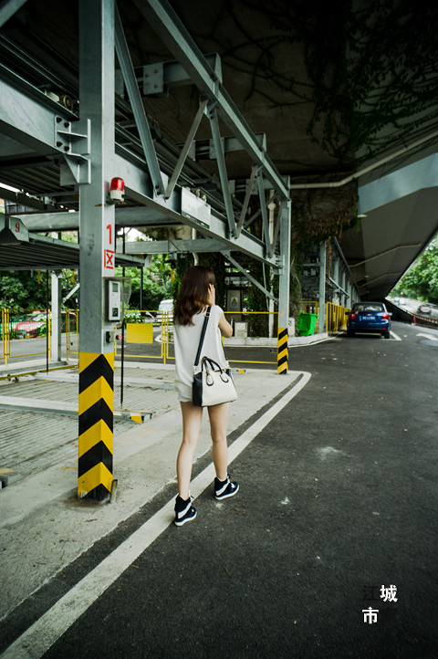 城市.人像--停车场.女孩-19摄区-杭州19楼