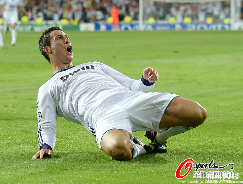 欧冠-皇马2度落后3-2逆转曼城 C罗90分钟绝杀