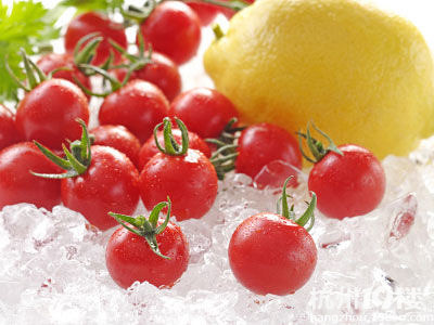 <em>乌黑</em>秀发吃出来 3大<em>食物</em>让<em>头发乌黑</em>亮泽-营养