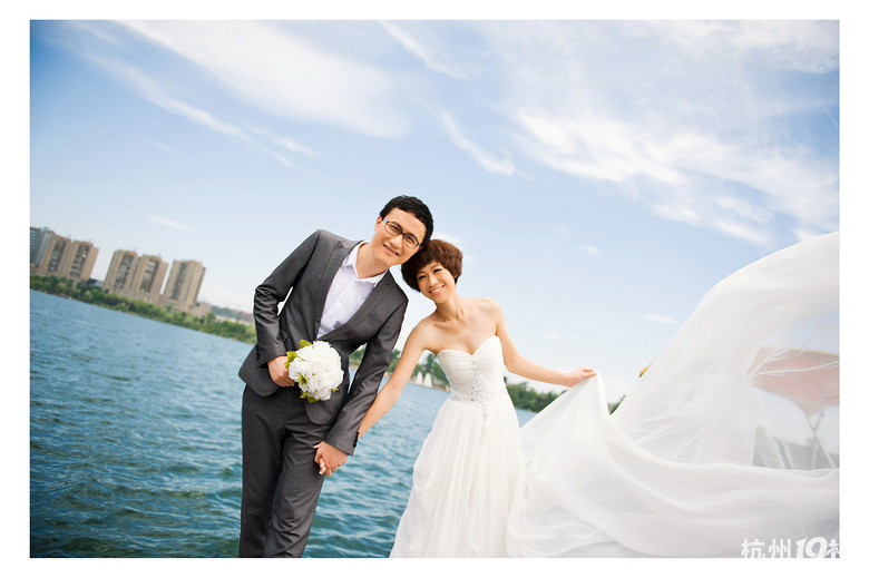 看我和老公的唯美浪漫的婚纱照■短发MM一定