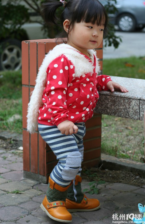 儿子又被小美女强吻了-妈咪宝宝秀-杭州19楼