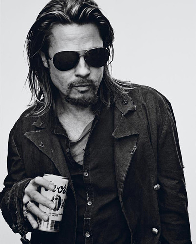 布拉德·皮特黑白大片 演绎绅士狂野双面人生