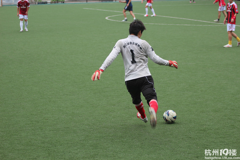 【活动总结帖】途观足球队1:9米兰足球队[201