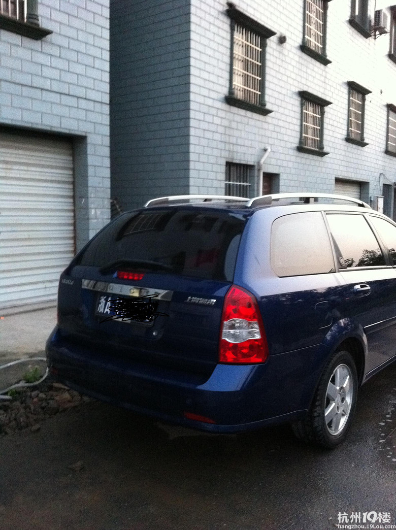 06年底1.8排量 宝蓝色别克凯越旅行车 (已经转