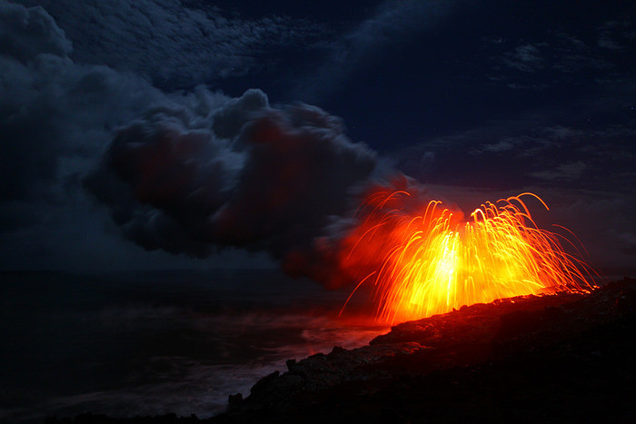 夏威夷火山爆发的摄影照片-美景-养眼搞笑-杭州