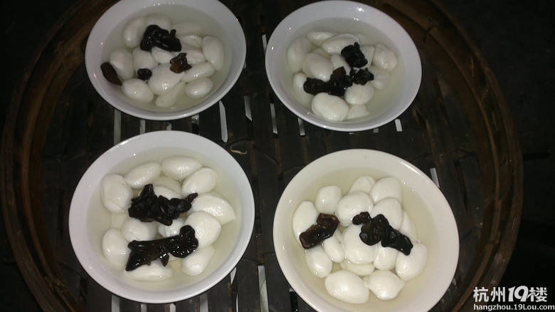 满陇桂雨农家乐 公司100人活动秀农家菜-农家