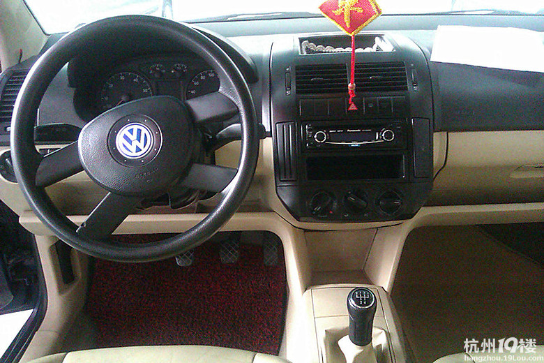 大众polo 三厢两厢 聚集地~~3到5万都有~~围观