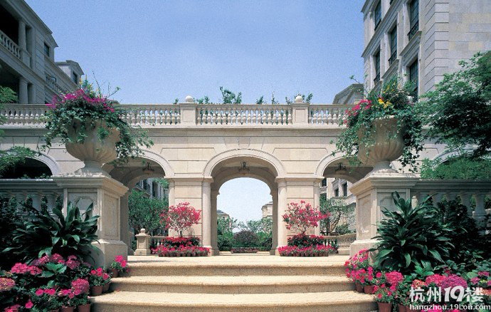 绿城颐乐课堂进园区活动欢欣举行-楼市气象-杭