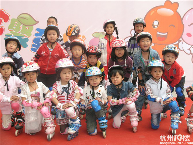 杭州轮滑常年四季培训\/家教式\/上门轮滑教学-找家教-杭州19楼