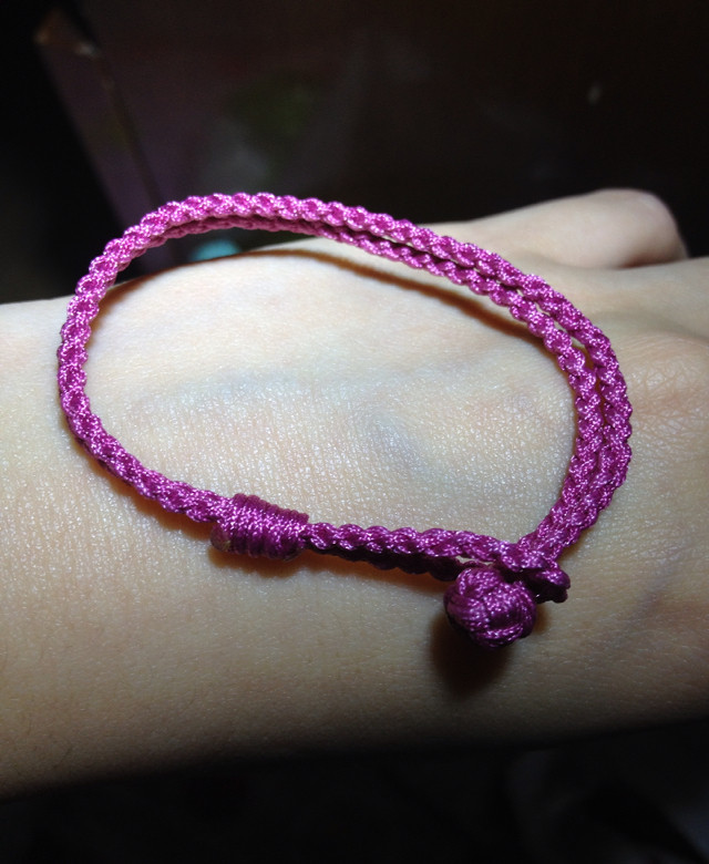 自己做一根现在很红的BV的手链