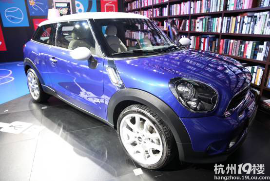 V܇չMINI Paceman