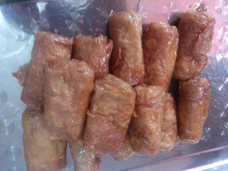好吃的美食，好客氣的MM