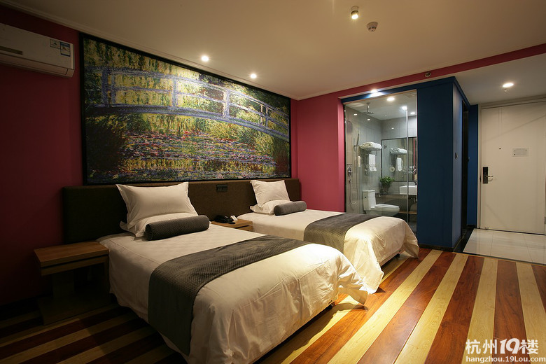 听中国好声音杭州演唱会 住鲜屋商旅酒店黄龙