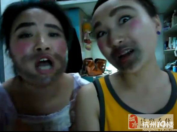 女寝恶搞《好汉歌》 两位妹纸要逆天-新人聊天