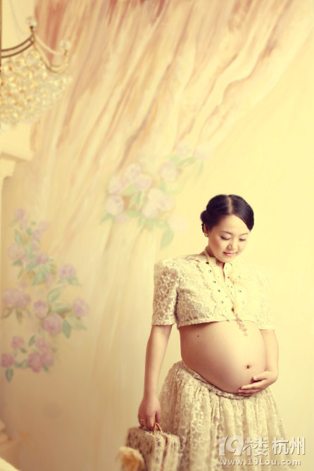 二胎怀孕症状+孕妇照对比(生好了,儿女双全)-孕