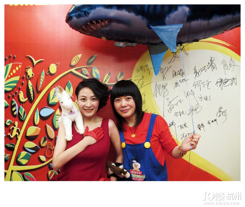 自制禮服→產(chǎn)后媽媽教你瞬間做年會吸睛女王