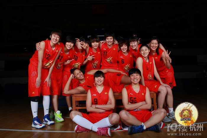 杭州旅游集散中心免费送WCBA浙江女篮杭州
