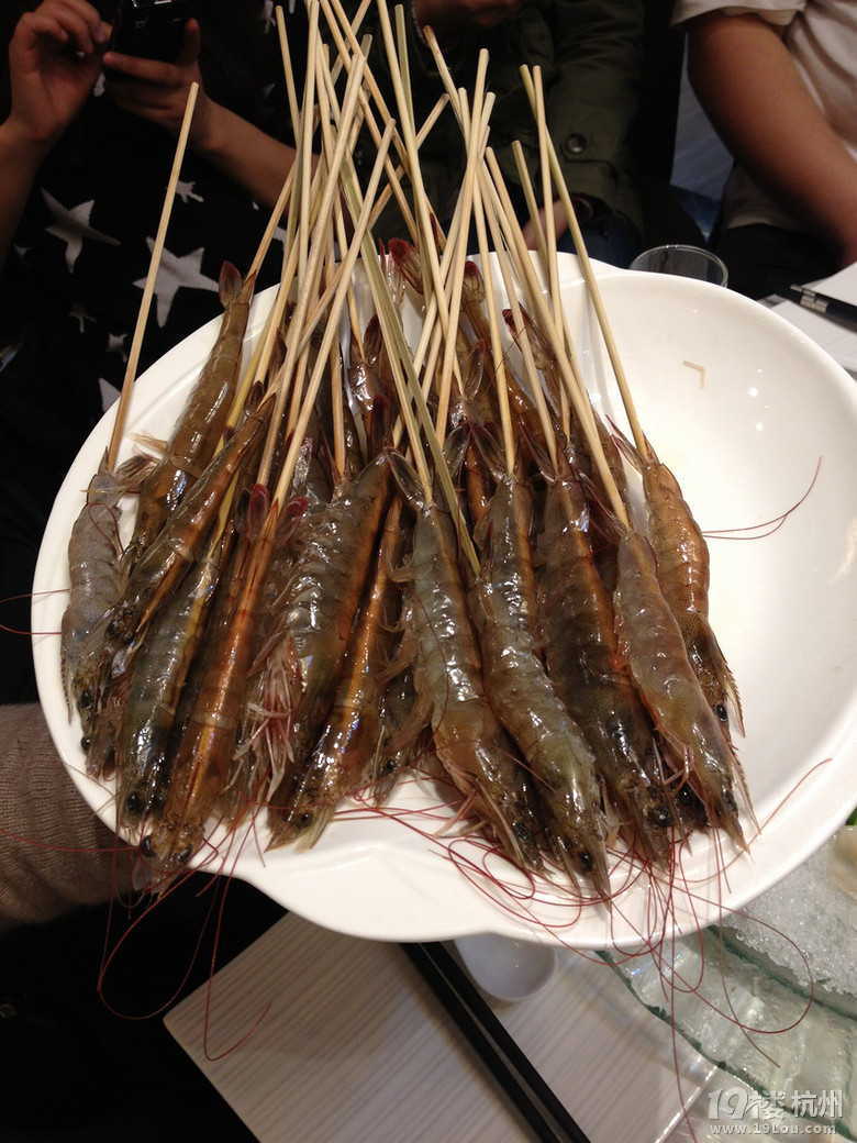 【8隊(duì)】情濃年夜飯——美食比拼，越夜越HIGH！