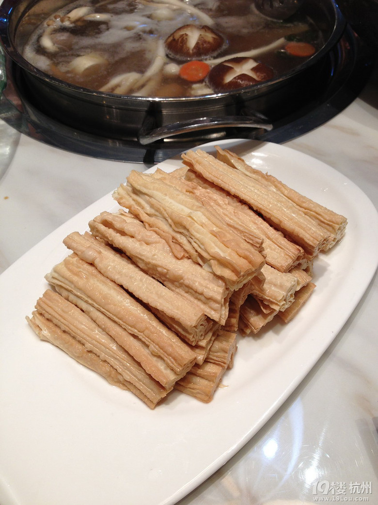 【8隊(duì)】情濃年夜飯——美食比拼，越夜越HIGH！