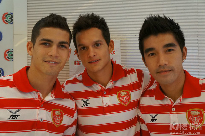 泰超,我最喜欢的球队是BEC-明星趣闻-体育星闻