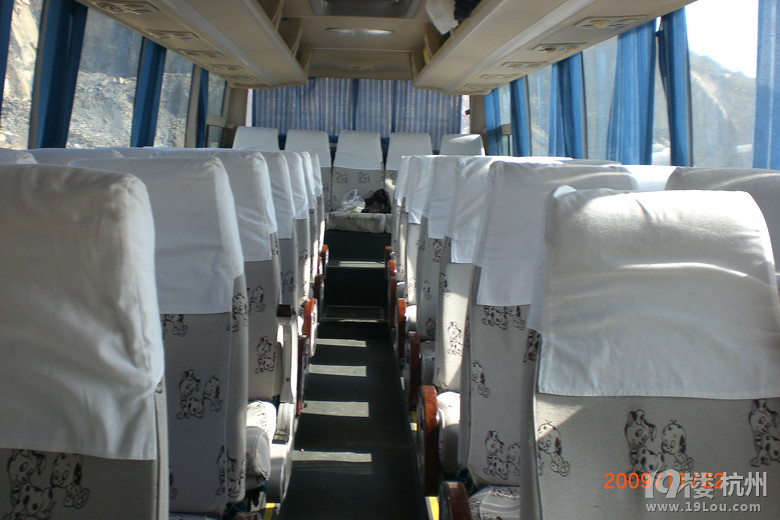 杭州外事旅游车带业务转让30座金龙大巴-二手