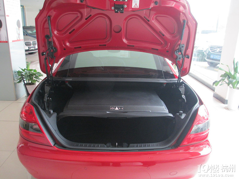 奔驰SLK200 美女一手车 低价出售-转让-二手车