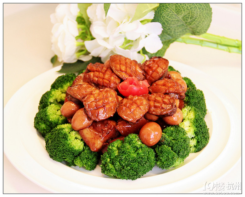 ==a砂锅砂锅鲍鱼类之七十一(家常红烧肉、排骨菜系精的作用是什么图片