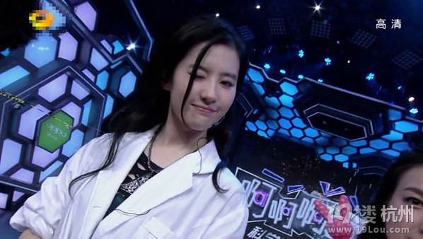 劉亦菲剪齊劉海變路人 發(fā)型對(duì)女人有多重要？