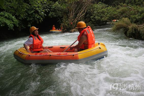 寻鸳鸯之旅,在广西平果在那野花灿漫、藤萝垂