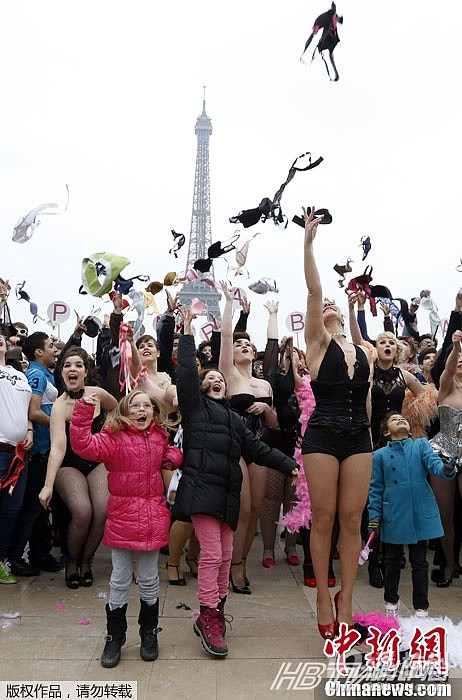 你还在<em>戴</em>海绵<em>文胸</em>吗?-美体<em>心得</em>-美体班-杭州1