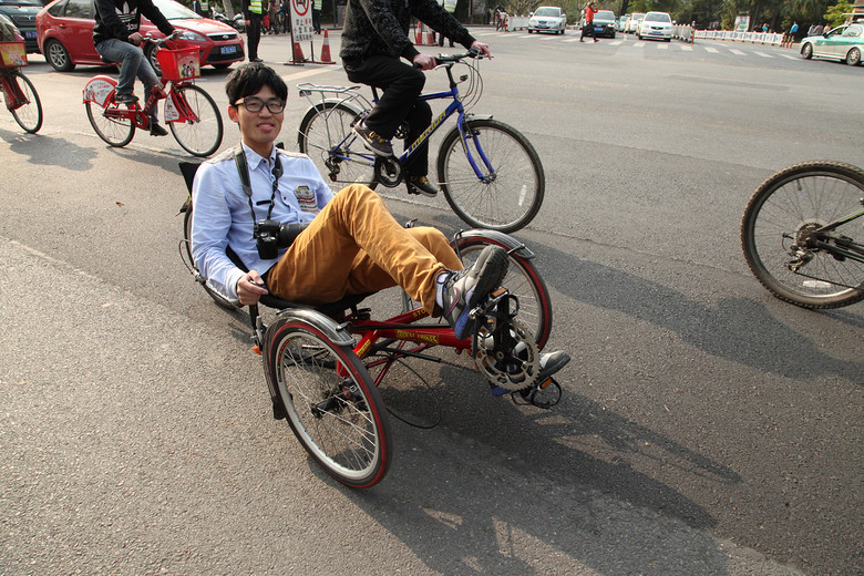 http://att2.citysbs.com/hangzhou/2013/04/10/10/middle_103611_11101365561371667_bc6626fb238ff17e604d402889a1ada1.jpg