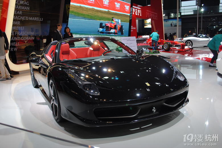 2013上海车展直播间 香车美女海量放送(持续更