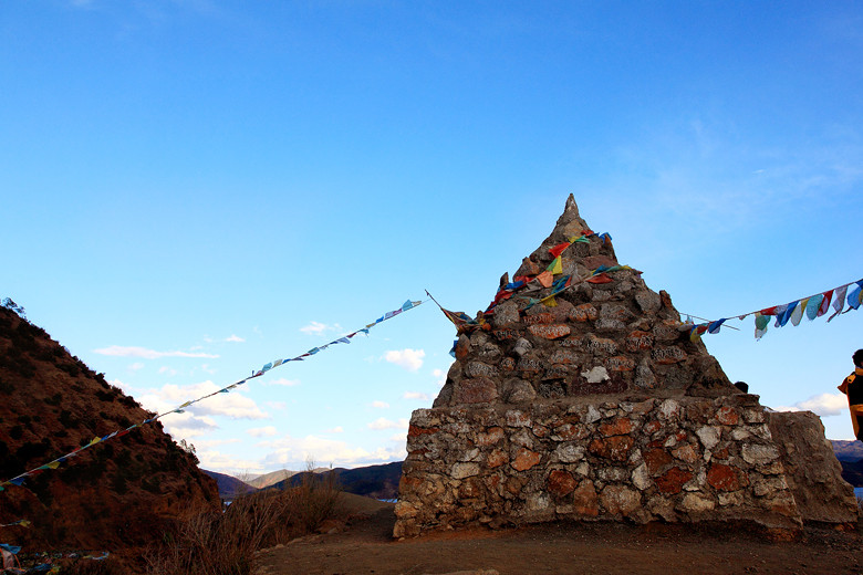 ★丽江图记★泸沽湖情歌--我有穿摩梭族的衣服