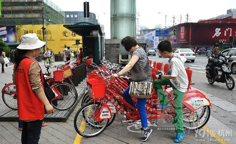 双人公共自行车使用攻略指南|杭州西湖双人公
