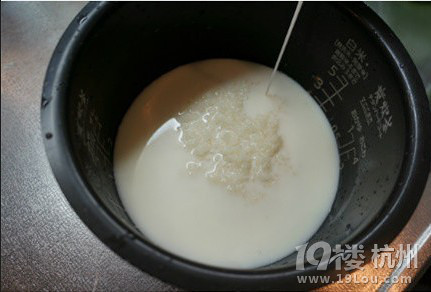 【小貓廚房】煮煮煮！網(wǎng)上盛傳的奧利奧米飯，傷不起啊�。�