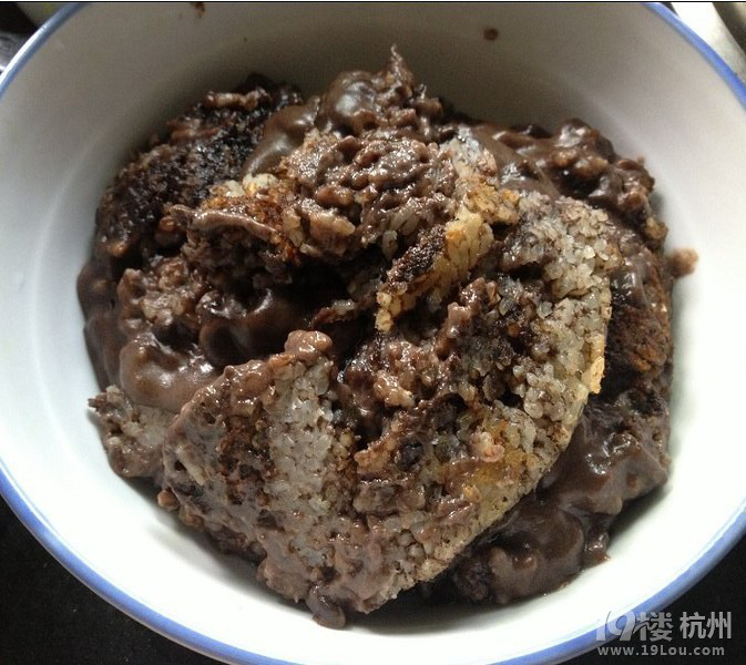 【小貓廚房】煮煮煮！網(wǎng)上盛傳的奧利奧米飯，傷不起啊�。�
