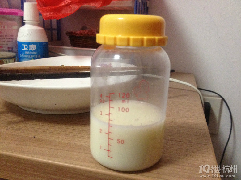 《母乳照》奶少的奶牛-婴儿期(1-12个月)-孩爸