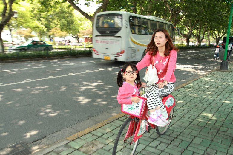 С}mȻɐ(i)@ӺΣU(xin)Ŷ