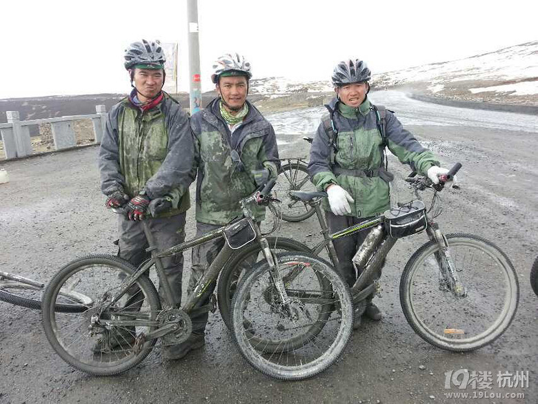 318国道骑行俱乐部4月26日骑行川藏线实时微